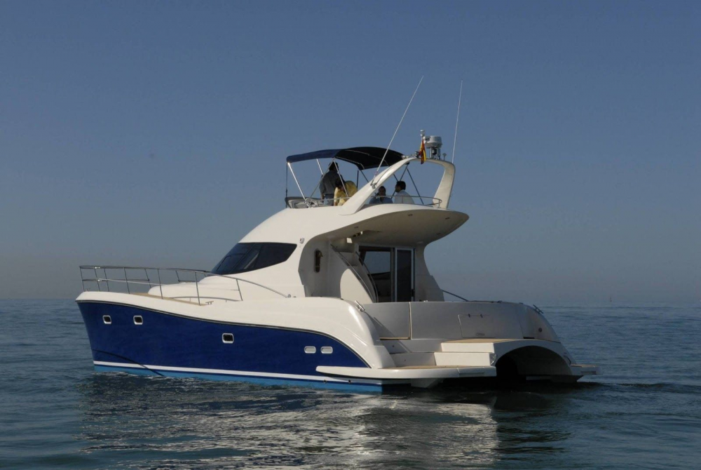 catamaran pesca Flash Cat 43